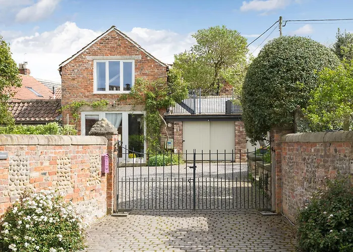 Tanyard - Whixley, York, North Yorkshire